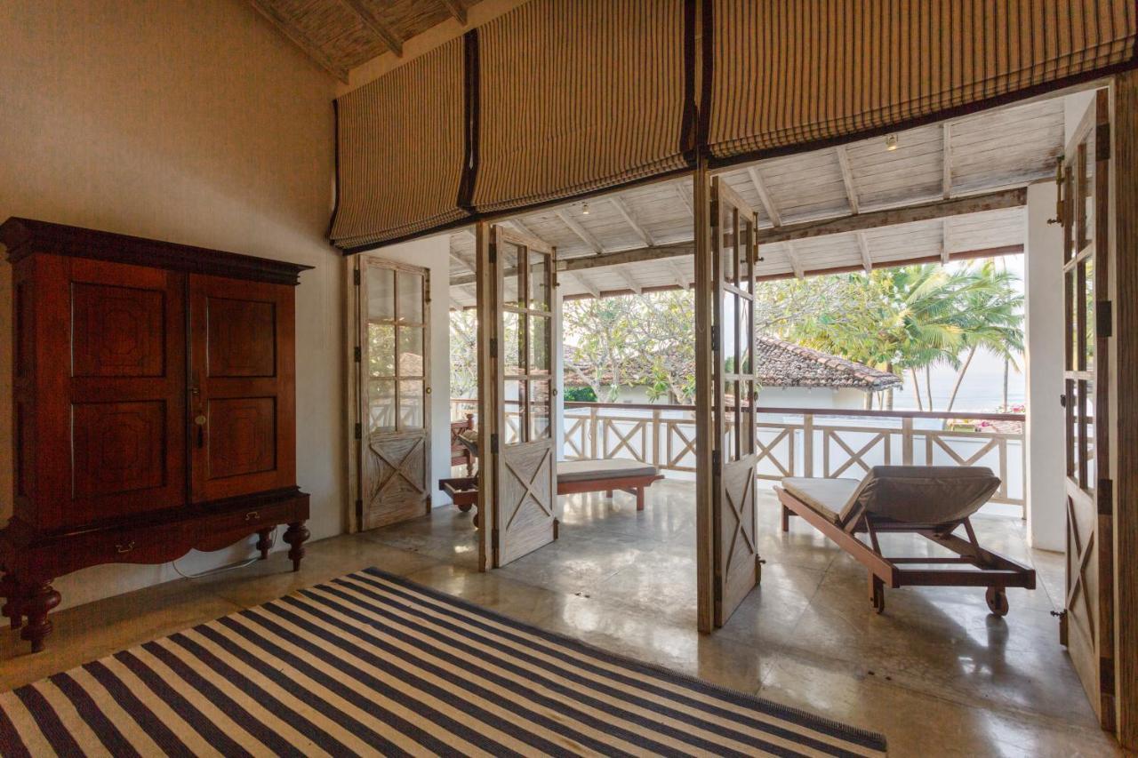 2500m2 4 slaapkamer, 4 privé badkamer in Thalpe Habaraduwa Central Buitenkant foto