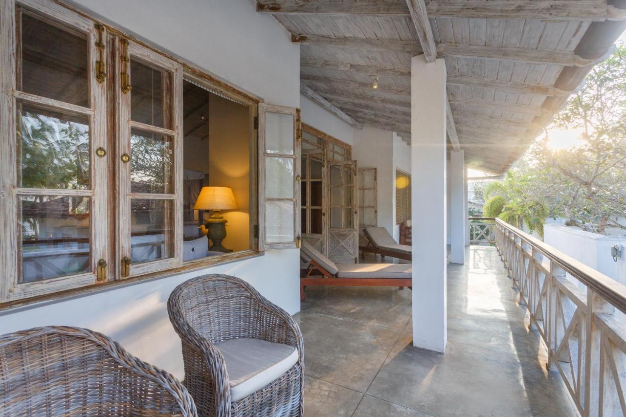 2500m2 4 slaapkamer, 4 privé badkamer in Thalpe Habaraduwa Central Buitenkant foto