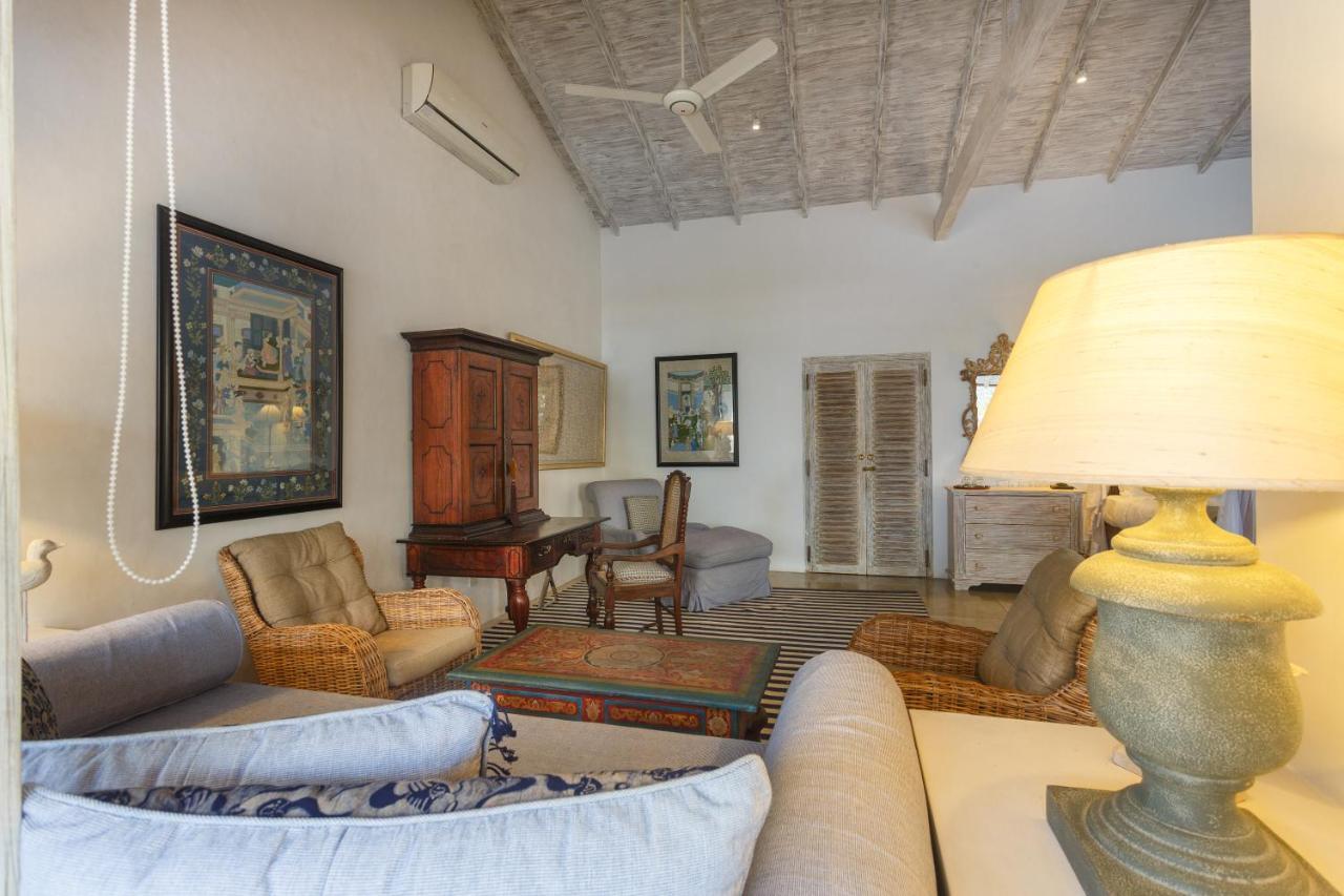 2500m2 4 slaapkamer, 4 privé badkamer in Thalpe Habaraduwa Central Buitenkant foto